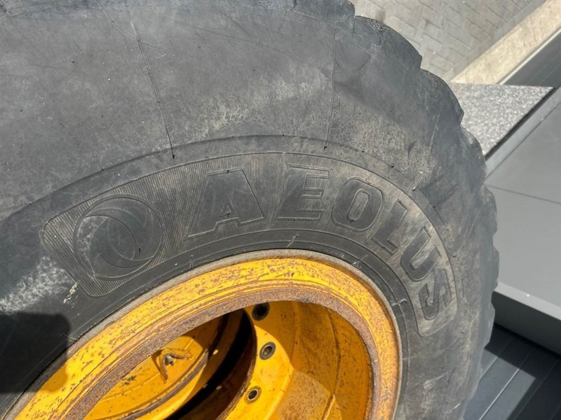 Hyundai HL757-Aeolus 20.5R25 (525/80R25)-Tire/Reifen/Band - Cerchi e pneumatici per Macchina da cantiere: foto 4 Hyundai HL757-Aeolus 20.5R25 (525/80R25)-Tire/Reifen/Band - Cerchi e pneumatici per Macchina da cantiere: foto 4