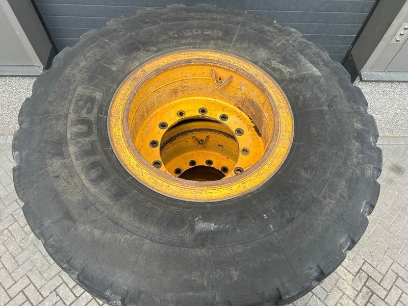 Hyundai HL757-Aeolus 20.5R25 (525/80R25)-Tire/Reifen/Band - Cerchi e pneumatici per Macchina da cantiere: foto 2 Hyundai HL757-Aeolus 20.5R25 (525/80R25)-Tire/Reifen/Band - Cerchi e pneumatici per Macchina da cantiere: foto 2