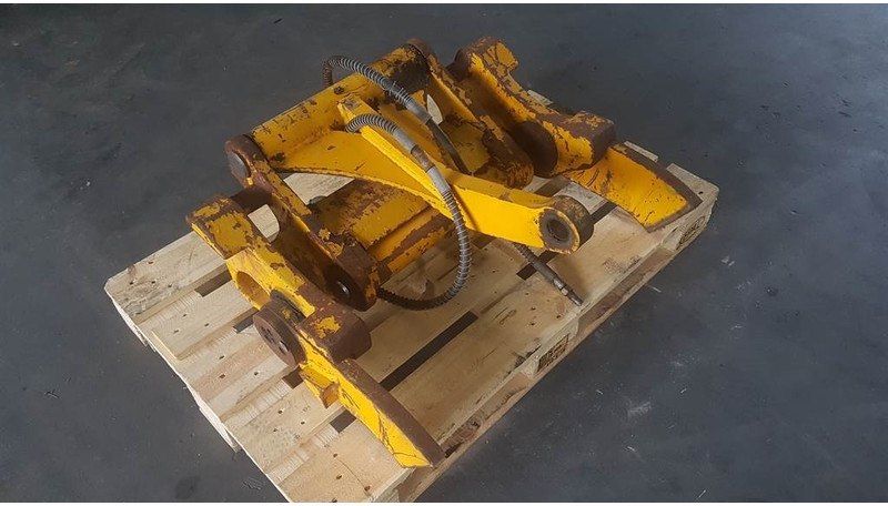 JCB 409 - Quick coupler/Schnellwechsler/Snelwissel - Attacco rapido: foto 1 JCB 409 - Quick coupler/Schnellwechsler/Snelwissel - Attacco rapido: foto 1