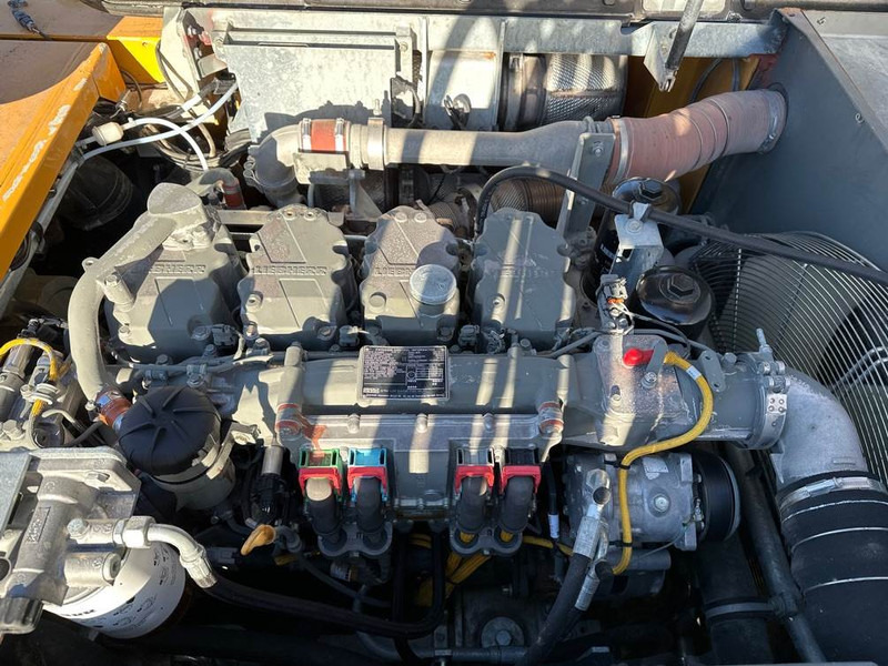 Escavatore per movimentazione per il trasporto di rifiuti Liebherr LH 30 C: foto 14