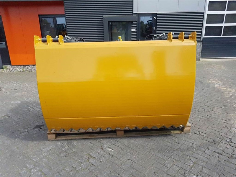 MAMMUT SC220XL - Silage cutter/Silageschneider/Kuilhapper - Attrezzatura per silaggio: foto 2 MAMMUT SC220XL - Silage cutter/Silageschneider/Kuilhapper - Attrezzatura per silaggio: foto 2