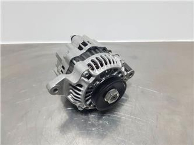 Perkins 14V 50A - Alternator/Lichtmaschine/Dynamo - Motore per Macchina da cantiere: foto 1 Perkins 14V 50A - Alternator/Lichtmaschine/Dynamo - Motore per Macchina da cantiere: foto 1