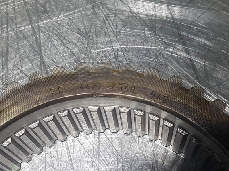 Sennebogen 818M-ZF 4472348042-Gear/Zahnrad/Tandwiel - Assali e ricambi per Macchina da cantiere: foto 2 Sennebogen 818M-ZF 4472348042-Gear/Zahnrad/Tandwiel - Assali e ricambi per Macchina da cantiere: foto 2