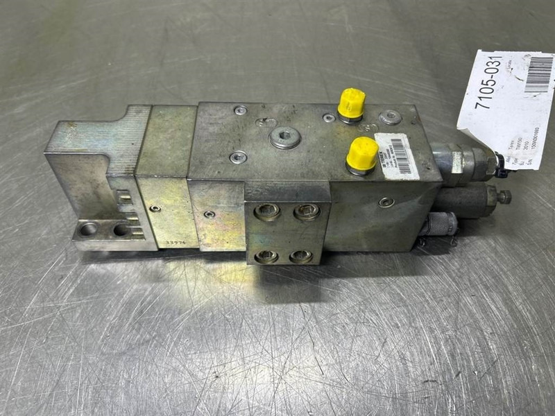 Terex TW150-6092612-Counterbalance valve/Senkbremsventil - Idraulica per Macchina da cantiere: foto 2 Terex TW150-6092612-Counterbalance valve/Senkbremsventil - Idraulica per Macchina da cantiere: foto 2