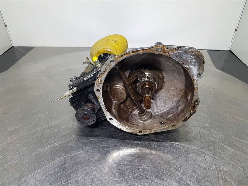 - Transmission/Getriebe/Transmissiebak - Cambio e ricambi per Macchina da cantiere: foto 4 - Transmission/Getriebe/Transmissiebak - Cambio e ricambi per Macchina da cantiere: foto 4