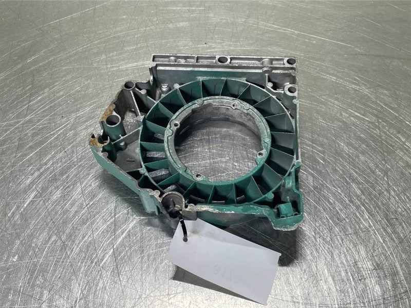 Volvo L30B-Z/X-Deutz TD2011L04I-Cooling fan housing - Motore per Macchina da cantiere: foto 3 Volvo L30B-Z/X-Deutz TD2011L04I-Cooling fan housing - Motore per Macchina da cantiere: foto 3