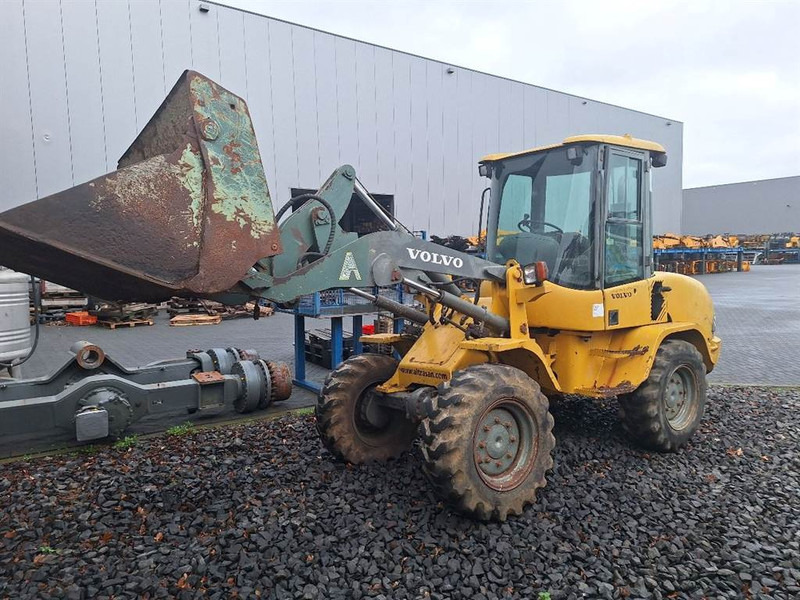 Volvo L30D - (For parts) - Pala gommata: foto 1 Volvo L30D - (For parts) - Pala gommata: foto 1
