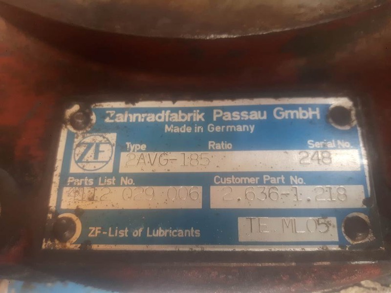 ZF 2AVG-185 - Ahlmann AL 95 - Transmission/Getriebe - Cambio e ricambi per Macchina da cantiere: foto 2 ZF 2AVG-185 - Ahlmann AL 95 - Transmission/Getriebe - Cambio e ricambi per Macchina da cantiere: foto 2