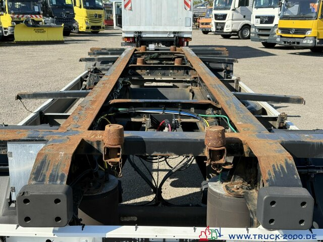 Krone AZ18 Box Carrier - Luft - BPW Achsen - Rimorchio portacontainer/ Caisse interchangeable: foto 3 Krone AZ18 Box Carrier - Luft - BPW Achsen - Rimorchio portacontainer/ Caisse interchangeable: foto 3