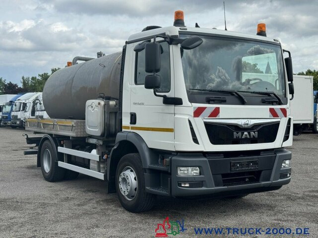 MAN TGM 15.250 Fäkalien- Saugwagen 8.000 Liter Klima - Autospurgo: foto 5 MAN TGM 15.250 Fäkalien- Saugwagen 8.000 Liter Klima - Autospurgo: foto 5