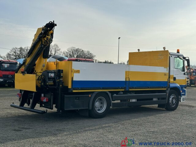MAN TGM 18.250 Kran Hiab 099 gefaltet am Heck 1.Hand - Camion con gru, Autocarro con pianale/ Cassone fisso: foto 1 MAN TGM 18.250 Kran Hiab 099 gefaltet am Heck 1.Hand - Camion con gru, Autocarro con pianale/ Cassone fisso: foto 1