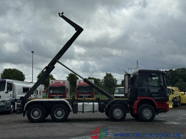 Mercedes-Benz Actros 3248 8x4 Meiller RK 30.70K NUR 335.482 Km - Autocarro scarrabile: foto 4 Mercedes-Benz Actros 3248 8x4 Meiller RK 30.70K NUR 335.482 Km - Autocarro scarrabile: foto 4