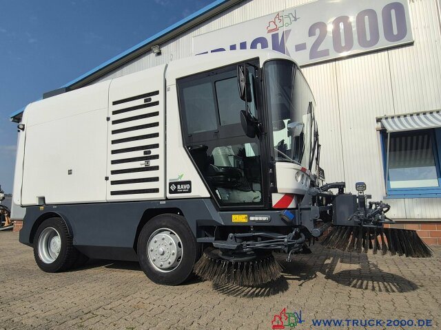 Ravo 540 3 Besen Sweeper 62 km/h Autobahn fähig - Spazzatrice stradale: foto 3 Ravo 540 3 Besen Sweeper 62 km/h Autobahn fähig - Spazzatrice stradale: foto 3