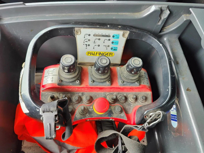 MAN TGL 12.250 City-Abroller Container + Palfinger PK5001 Remote - Autocarro scarrabile, Camion con gru: foto 5 MAN TGL 12.250 City-Abroller Container + Palfinger PK5001 Remote - Autocarro scarrabile, Camion con gru: foto 5