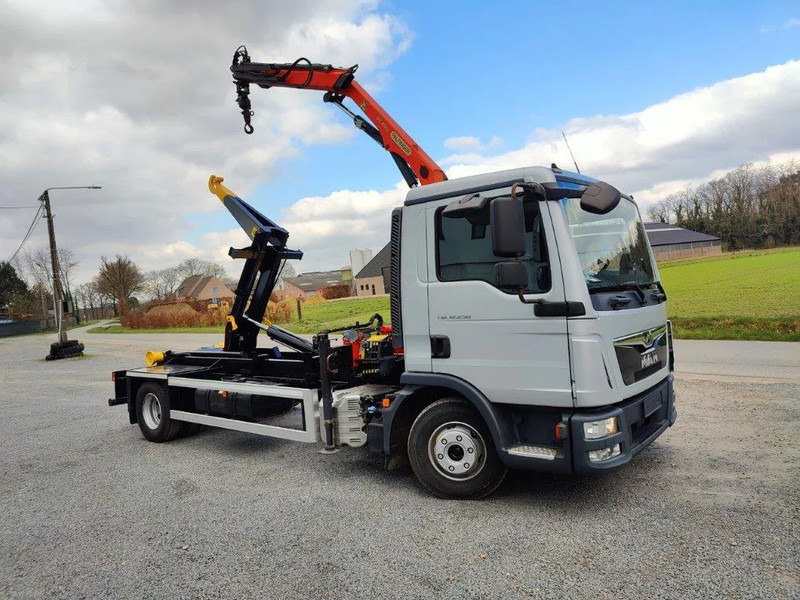 MAN TGL 12.250 Containersysteem Jimeca met kraan Palfinger PK4501 - Autocarro scarrabile, Camion con gru: foto 2 MAN TGL 12.250 Containersysteem Jimeca met kraan Palfinger PK4501 - Autocarro scarrabile, Camion con gru: foto 2