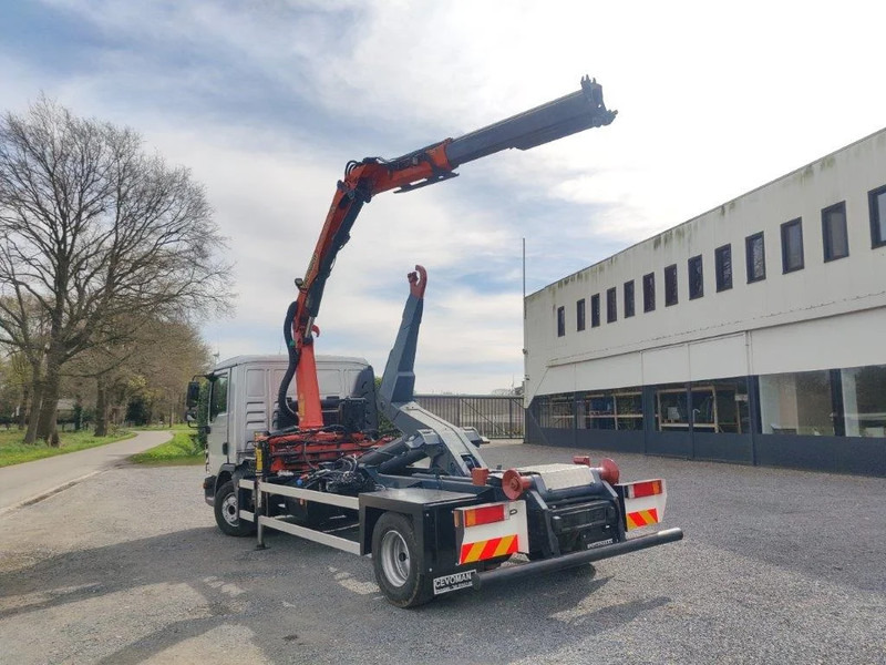 MAN TGL 12.250 Containersysteem met kraan Palfinger PK9001 + Remote - Autocarro scarrabile, Camion con gru: foto 4 MAN TGL 12.250 Containersysteem met kraan Palfinger PK9001 + Remote - Autocarro scarrabile, Camion con gru: foto 4