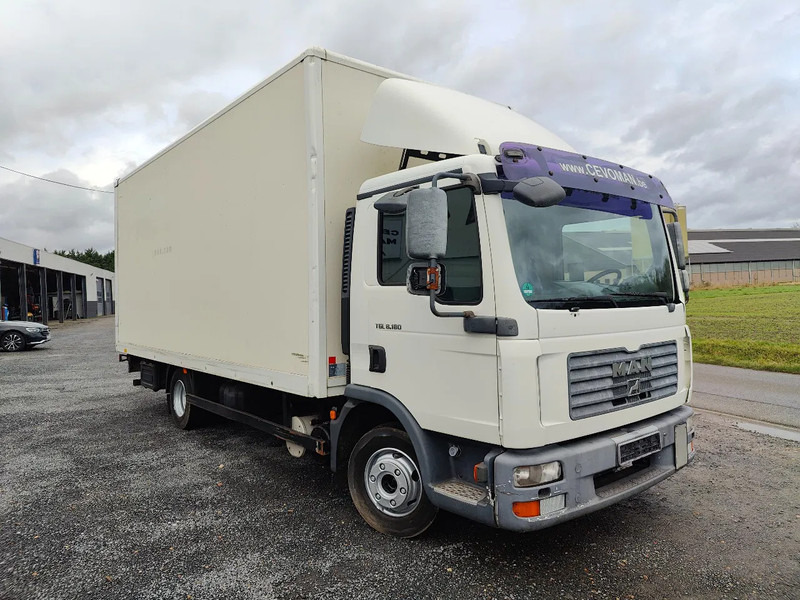 MAN TGL 8.180 Boxtruck NO PAPERS - Autocarro furgonato: foto 2 MAN TGL 8.180 Boxtruck NO PAPERS - Autocarro furgonato: foto 2