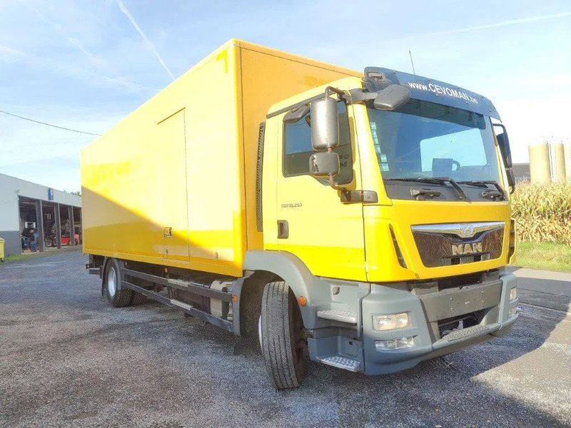 MAN TGM 18.250 Euro 6 boxtruck D'hollandia - Autocarro furgonato: foto 2 MAN TGM 18.250 Euro 6 boxtruck D'hollandia - Autocarro furgonato: foto 2