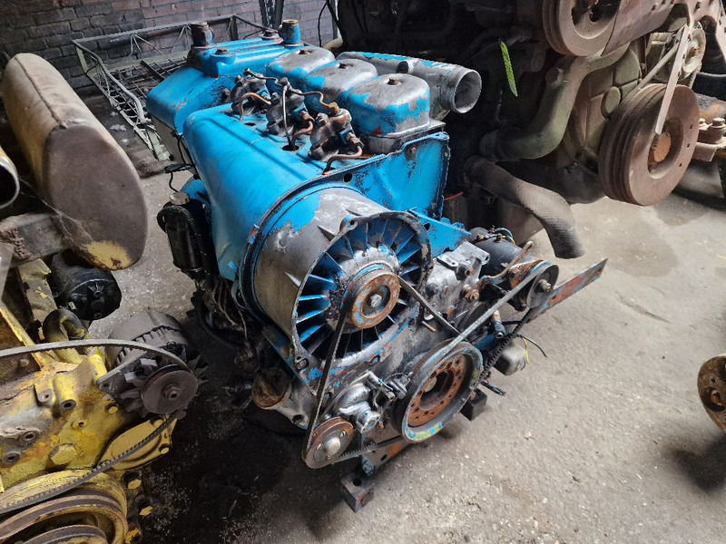 Deutz F3L912 - Motore: foto 2 Deutz F3L912 - Motore: foto 2