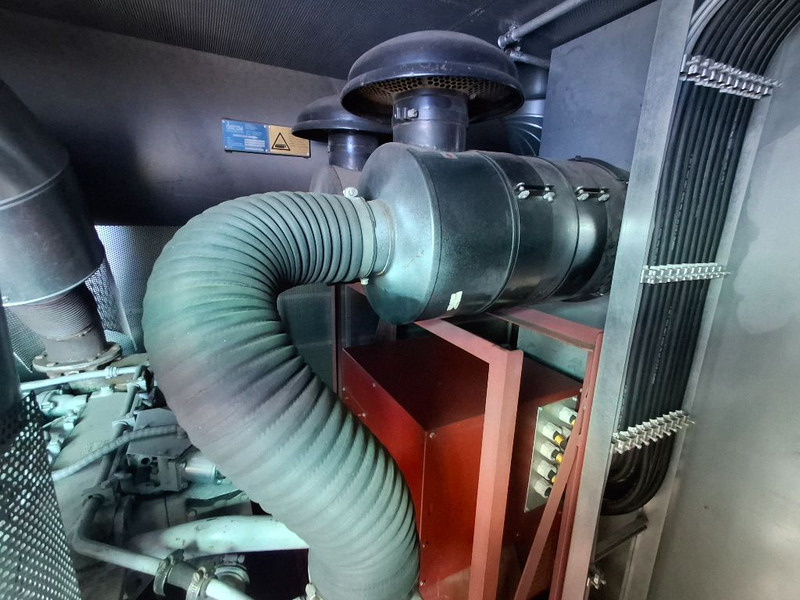 MTU (MERCEDES-BENZ) 6V396 - Gruppo elettrogeno: foto 4 MTU (MERCEDES-BENZ) 6V396 - Gruppo elettrogeno: foto 4