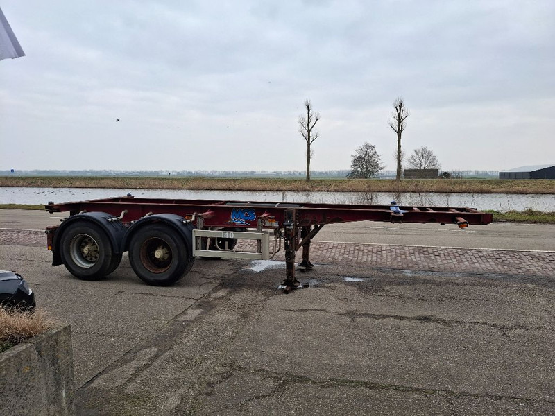 Pacton TXC 230 - Semirimorchio portacontainer/ Caisse interchangeable: foto 1 Pacton TXC 230 - Semirimorchio portacontainer/ Caisse interchangeable: foto 1