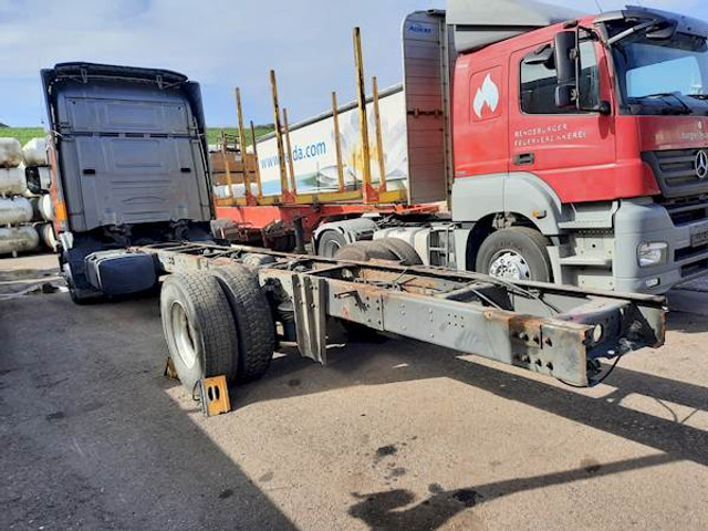 Scania R 114 LB 380 - Autocarro telaio: foto 4 Scania R 114 LB 380 - Autocarro telaio: foto 4