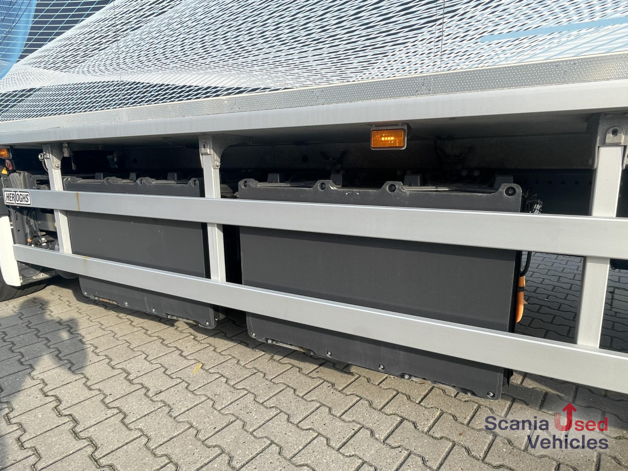 SCANIA 25P BEV B4x2NA ELECTRIC TAIL LIFT 2.5T 760X250X264 - Autocarro furgonato, Camion elettrico: foto 4 SCANIA 25P BEV B4x2NA ELECTRIC TAIL LIFT 2.5T 760X250X264 - Autocarro furgonato, Camion elettrico: foto 4