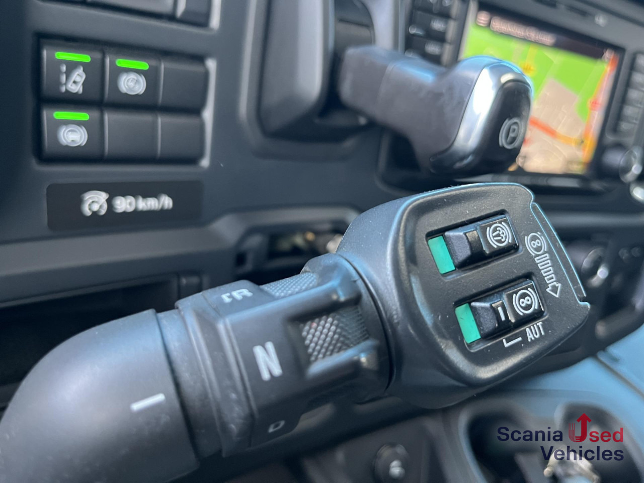 SCANIA P 320 B6x2*4NB RETARDER FULL AIR 8T 7.2x2.5x2.35M - Autocarro furgonato: foto 5 SCANIA P 320 B6x2*4NB RETARDER FULL AIR 8T 7.2x2.5x2.35M - Autocarro furgonato: foto 5