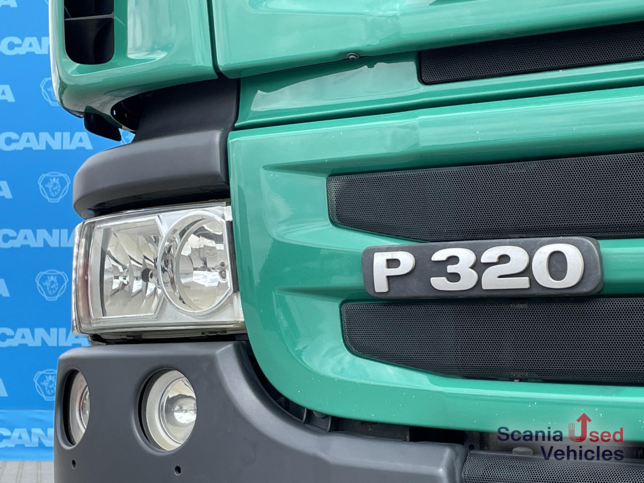 SCANIA P 320 DB6x2*4MNB RETARDER FULL AIR 8T TAIL LIFT 2T - Autocarro furgonato: foto 3 SCANIA P 320 DB6x2*4MNB RETARDER FULL AIR 8T TAIL LIFT 2T - Autocarro furgonato: foto 3