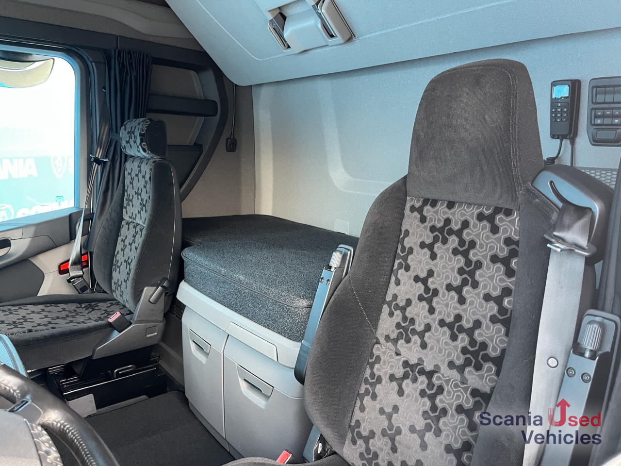 SCANIA S 500 A4x2NB RETARDER FULL AIR P-AIRCO 8T PTO ACC - Trattore stradale: foto 5 SCANIA S 500 A4x2NB RETARDER FULL AIR P-AIRCO 8T PTO ACC - Trattore stradale: foto 5