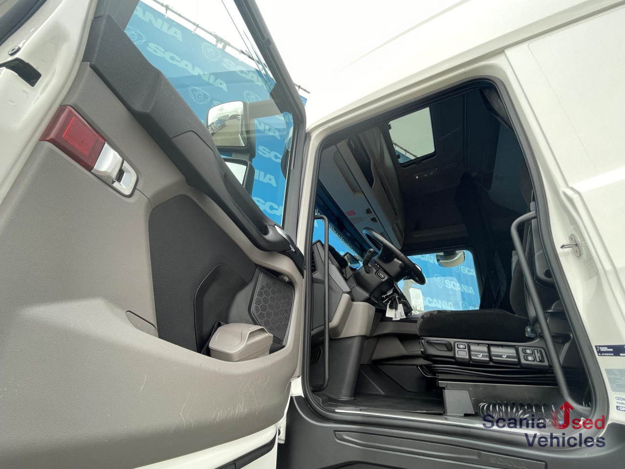 SCANIA S 500 A4x2NB RETARDER P-AIRCO FULL AIR 8T ACC - Trattore stradale: foto 4 SCANIA S 500 A4x2NB RETARDER P-AIRCO FULL AIR 8T ACC - Trattore stradale: foto 4