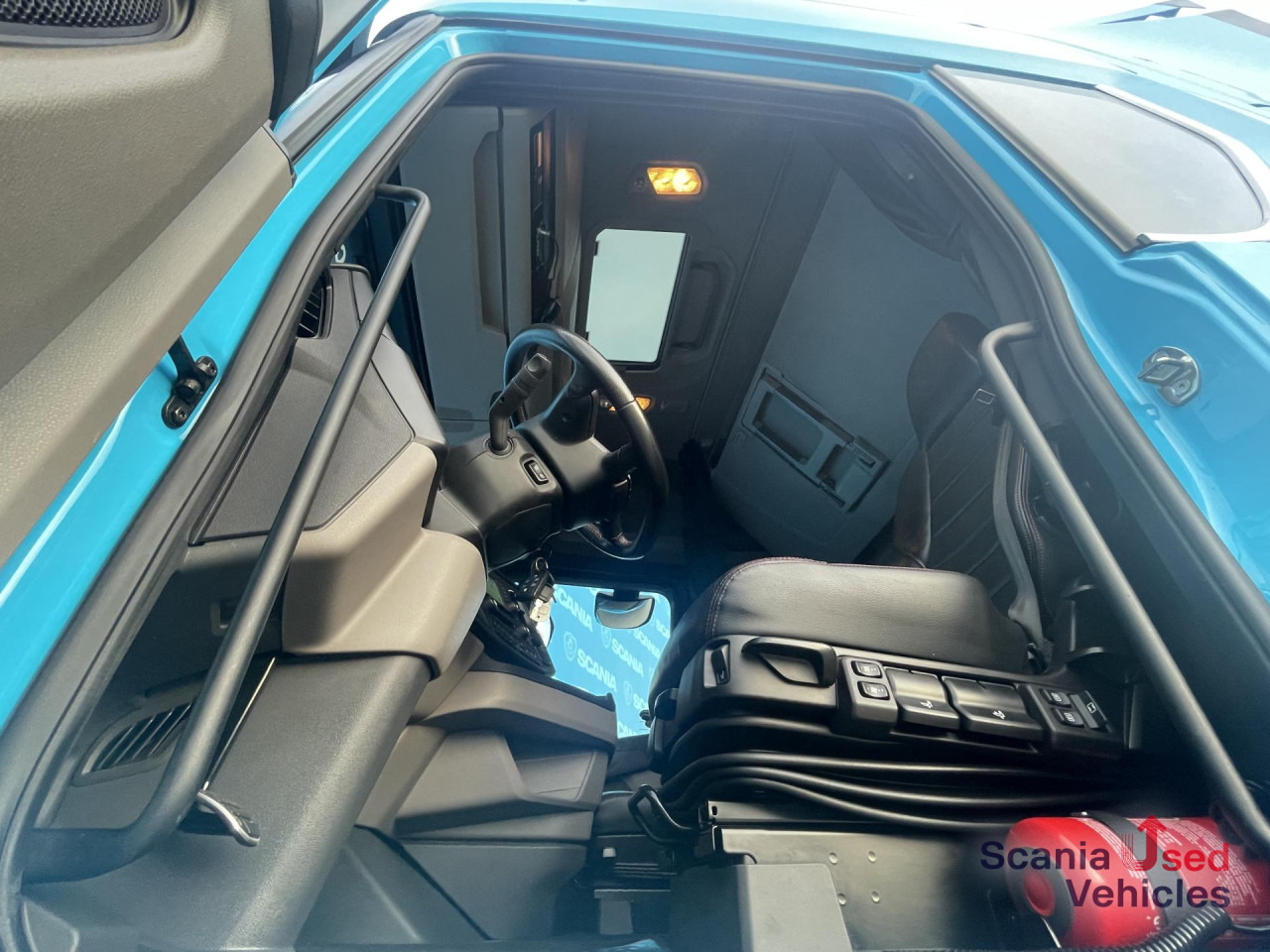 SCANIA S 660 A6x2/4NB V8 RETARDER FULL AIR 8T DIFF-L LED - Trattore stradale: foto 2 SCANIA S 660 A6x2/4NB V8 RETARDER FULL AIR 8T DIFF-L LED - Trattore stradale: foto 2