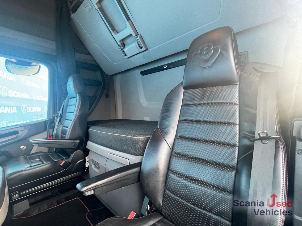 SCANIA S 660 A6x2/4NB V8 RETARDER FULL AIR 8T DIFF-L LED - Trattore stradale: foto 3 SCANIA S 660 A6x2/4NB V8 RETARDER FULL AIR 8T DIFF-L LED - Trattore stradale: foto 3