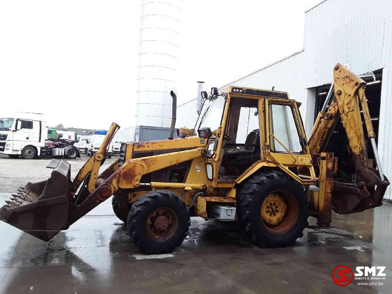 Terna Caterpillar 428: foto 5