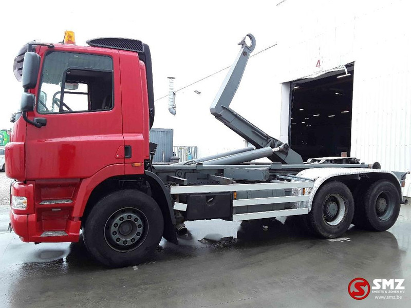 DAF 85 CF 410 6x4 - Autocarro portacontainer/ Caisse interchangeable: foto 5 DAF 85 CF 410 6x4 - Autocarro portacontainer/ Caisse interchangeable: foto 5
