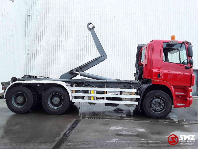 DAF 85 CF 410 6x4 - Autocarro portacontainer/ Caisse interchangeable: foto 4 DAF 85 CF 410 6x4 - Autocarro portacontainer/ Caisse interchangeable: foto 4