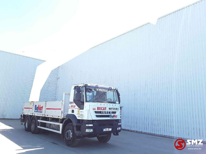 Iveco Trakker 360 Palfinger Pk18002 4+remote - Autocarro con pianale/ Cassone fisso, Camion con gru: foto 1 Iveco Trakker 360 Palfinger Pk18002 4+remote - Autocarro con pianale/ Cassone fisso, Camion con gru: foto 1