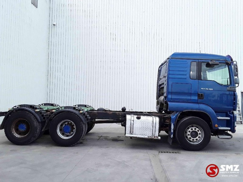 MAN TGA 26.480 6x4 manual - Autocarro telaio: foto 4 MAN TGA 26.480 6x4 manual - Autocarro telaio: foto 4