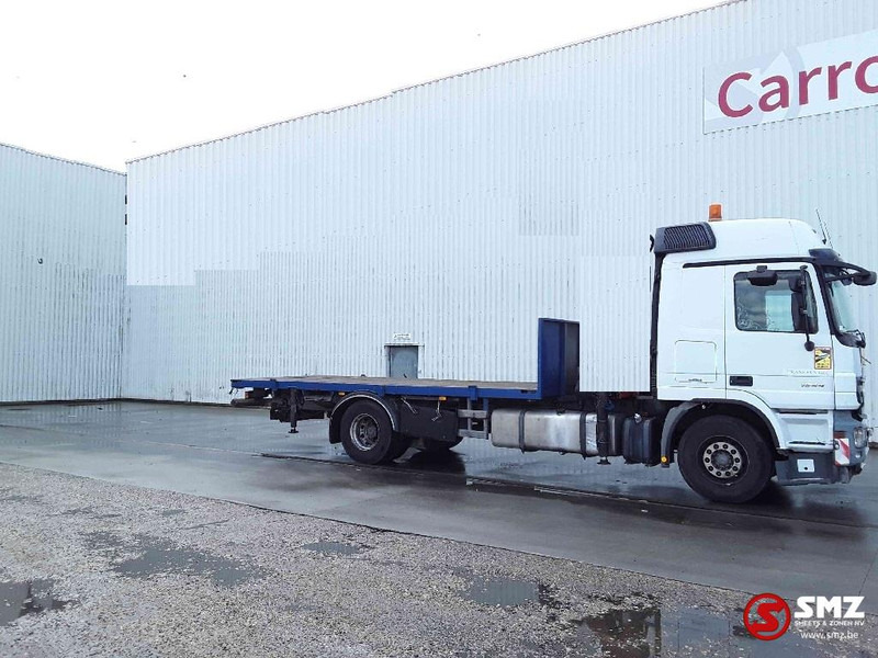 Mercedes-Benz Actros 1844 EPS / Twistlocks - Autocarro con pianale/ Cassone fisso, Camion con gru: foto 4 Mercedes-Benz Actros 1844 EPS / Twistlocks - Autocarro con pianale/ Cassone fisso, Camion con gru: foto 4