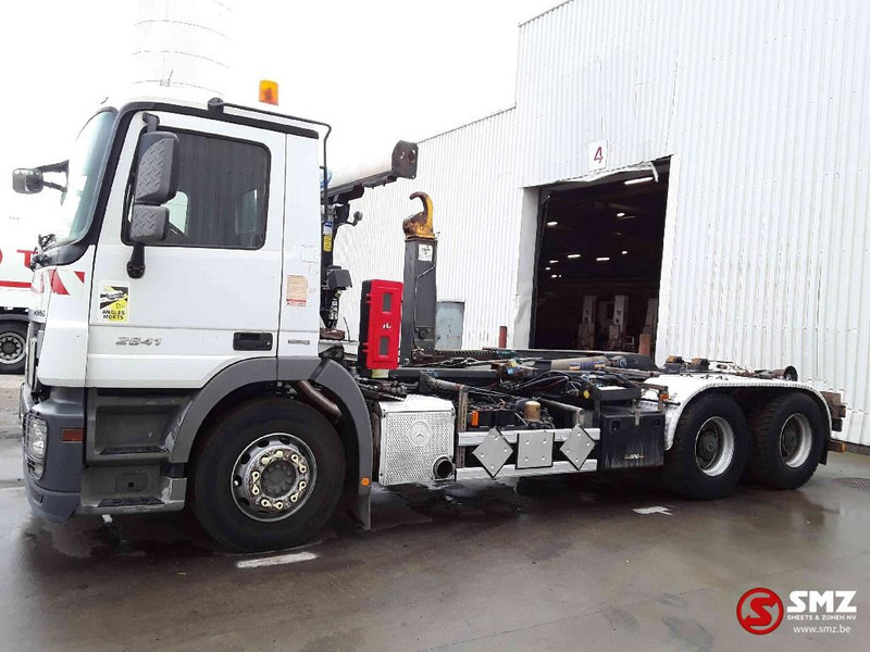 Mercedes-Benz Actros 2641 6x4 - Autocarro portacontainer/ Caisse interchangeable: foto 5 Mercedes-Benz Actros 2641 6x4 - Autocarro portacontainer/ Caisse interchangeable: foto 5