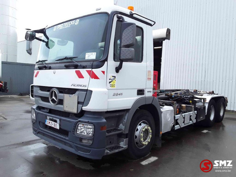 Mercedes-Benz Actros 2641 6x4 - Autocarro portacontainer/ Caisse interchangeable: foto 3 Mercedes-Benz Actros 2641 6x4 - Autocarro portacontainer/ Caisse interchangeable: foto 3