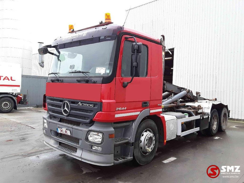Mercedes-Benz Actros 2644 6x4 lames zps - Autocarro portacontainer/ Caisse interchangeable: foto 3 Mercedes-Benz Actros 2644 6x4 lames zps - Autocarro portacontainer/ Caisse interchangeable: foto 3