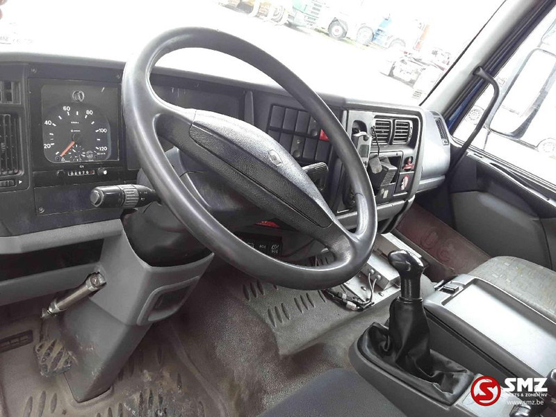 Camion cisterna Renault Midlum 210 8000L manual pump: foto 7 Camion cisterna Renault Midlum 210 8000L manual pump: foto 7