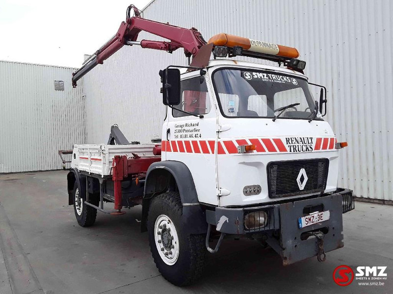 Renault TRM 4000 depannage /grue 4x4 - Carro attrezzi: foto 1 Renault TRM 4000 depannage /grue 4x4 - Carro attrezzi: foto 1