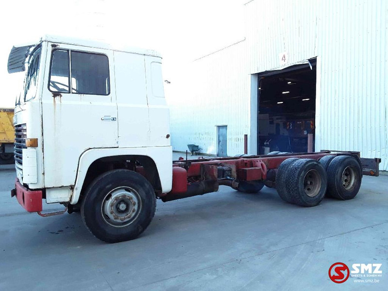 Scania 111 6x2 super lames - Autocarro telaio: foto 5 Scania 111 6x2 super lames - Autocarro telaio: foto 5