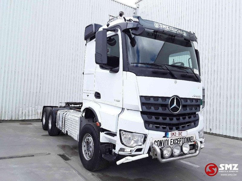 Mercedes-Benz Arocs 3351 lames steel - Trattore stradale: foto 1 Mercedes-Benz Arocs 3351 lames steel - Trattore stradale: foto 1