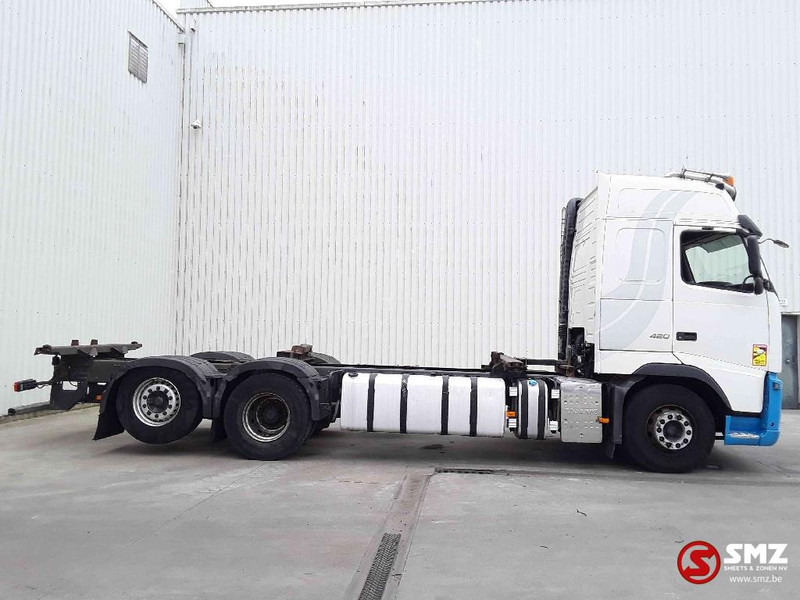 Volvo FH 420 6x2 - Autocarro portacontainer/ Caisse interchangeable: foto 4 Volvo FH 420 6x2 - Autocarro portacontainer/ Caisse interchangeable: foto 4