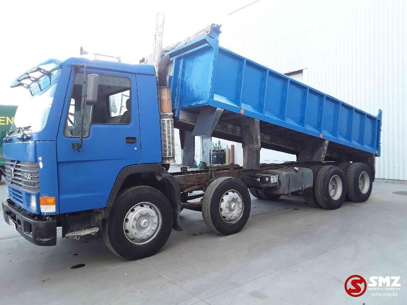 Volvo FL 10 320 manual pump 8x4 - Autocarro ribaltabile: foto 4 Volvo FL 10 320 manual pump 8x4 - Autocarro ribaltabile: foto 4