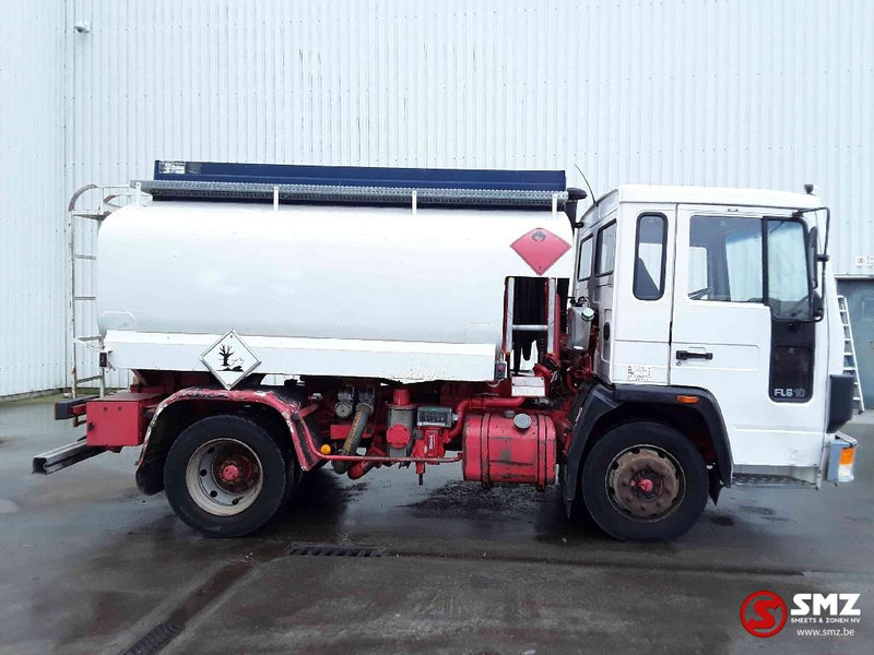 Volvo FL 6 6500l 8500 - Camion cisterna: foto 4 Volvo FL 6 6500l 8500 - Camion cisterna: foto 4