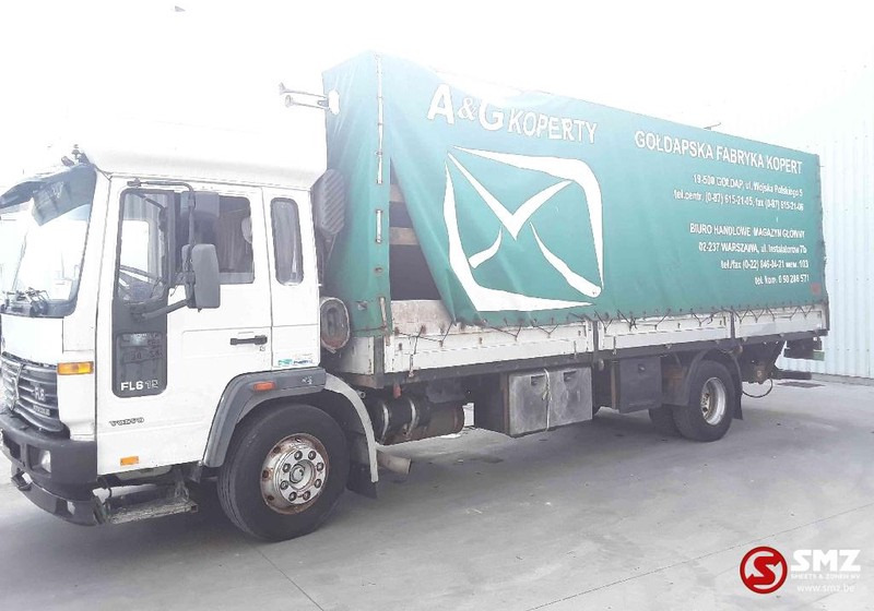 Volvo FL6 12 - Camion centinato: foto 5 Volvo FL6 12 - Camion centinato: foto 5
